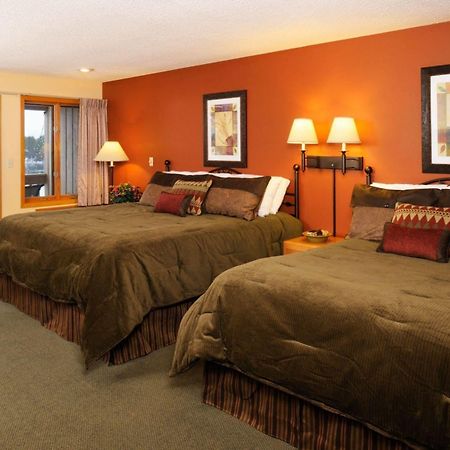 The Pointe Hotel And Suites Minocqua Ngoại thất bức ảnh