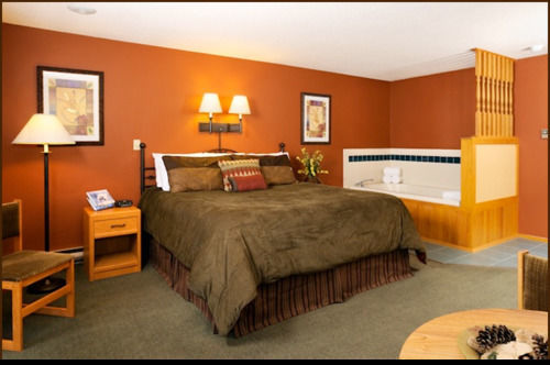 The Pointe Hotel And Suites Minocqua Ngoại thất bức ảnh