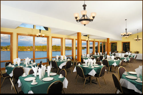 The Pointe Hotel And Suites Minocqua Ngoại thất bức ảnh