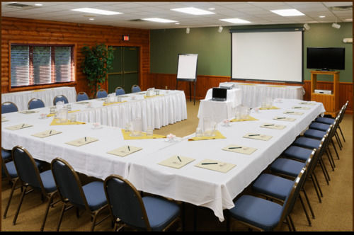 The Pointe Hotel And Suites Minocqua Ngoại thất bức ảnh